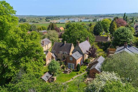 4 bedroom detached house for sale, Church Street, Cogenhoe, Northampton
