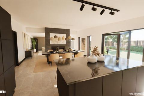 4 bedroom detached bungalow for sale, Keysers Road, Broxbourne EN10