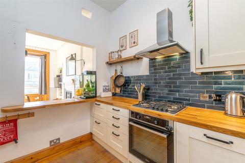 313/6 Easter Road, Edinburgh, EH6 8LH