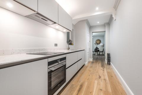 2 bedroom terraced house for sale, Queens Gardens, Bayswater, London, W2