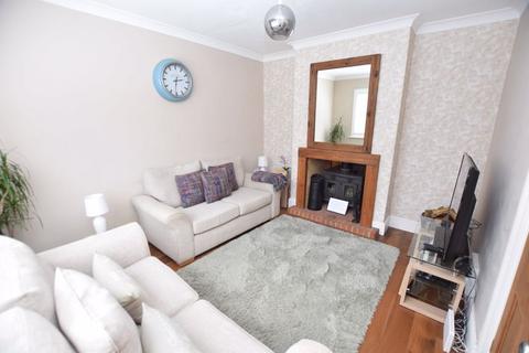 2 bedroom semi-detached house to rent, The Street, Maidstone
