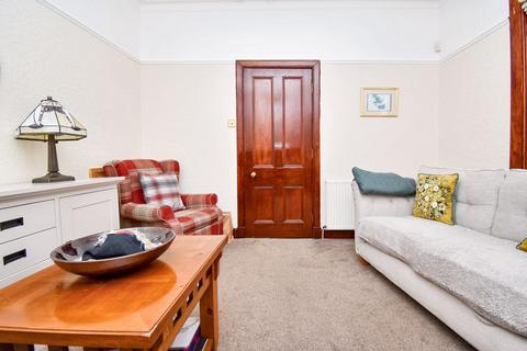 26 Deacons Road, Kilsyth, Glasgow, G65 0BN