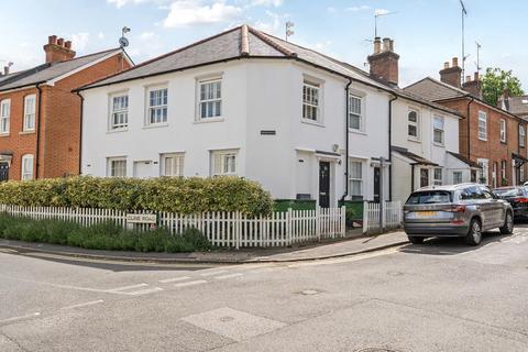 Flat 2, The Old Brew House, 18 Cooper Road, Guildford, GU1 3LY
