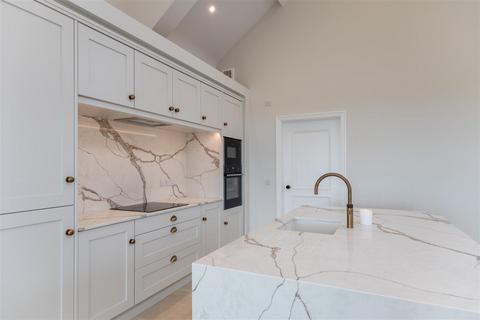 2 bedroom barn conversion for sale, Old Hall Country Estate, Chester, CH3 6EA