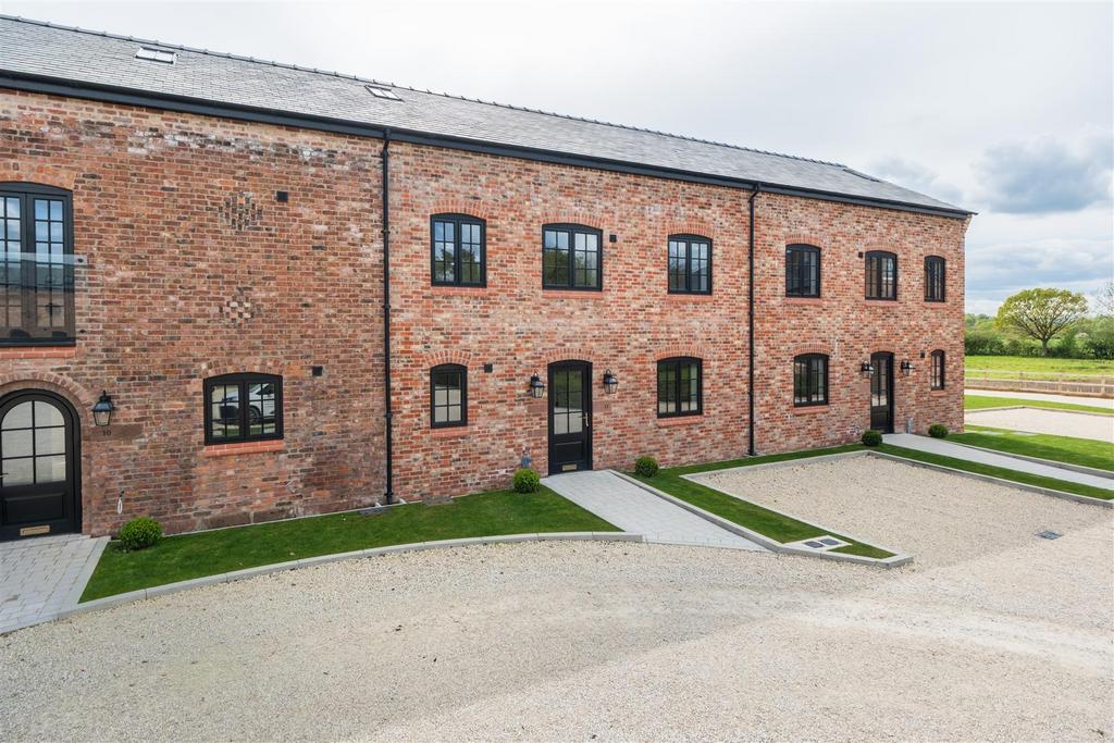 Old Hall-174.jpg