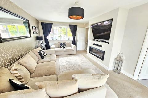 3 Butlers Close, Erdington, Birmingham, B23 5YQ