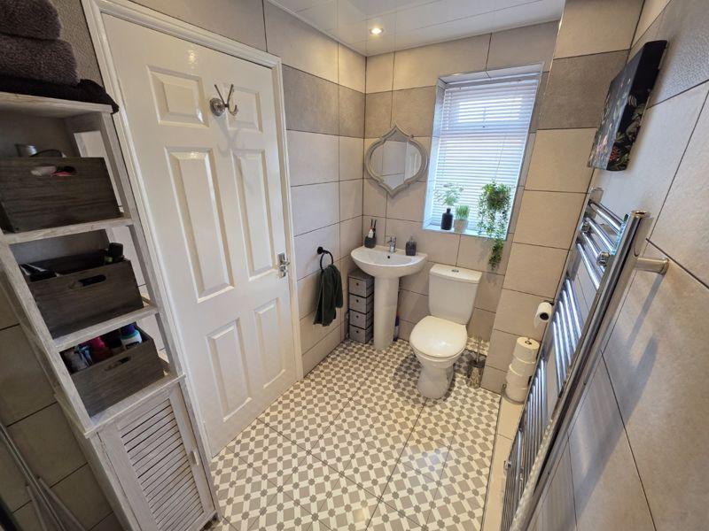 En-Suite Additional