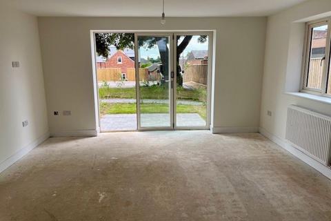undefined, 7 High Holme Court, Louth, Lincs, LN11 0SP