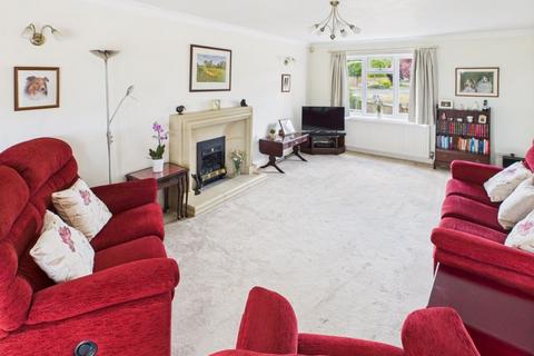 20 Grove Drive, Woodhall Spa, LN10 6RT