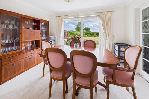 20 Grove Drive, Woodhall Spa, LN10 6RT