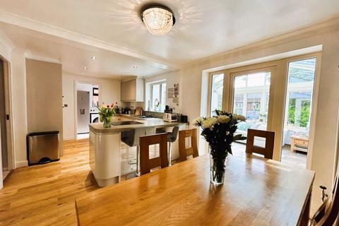 2 Gwendoline Way, Walsall Wood, Walsall, WS9 9RG