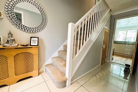 2 Gwendoline Way, Walsall Wood, Walsall, WS9 9RG