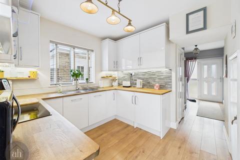 3 bedroom semi-detached house for sale, Mitre Close, Woolpit