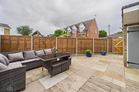 3 bedroom semi-detached house for sale, Mitre Close, Woolpit