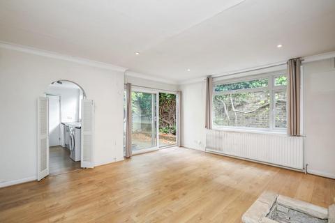undefined, Maple Close, London SW4