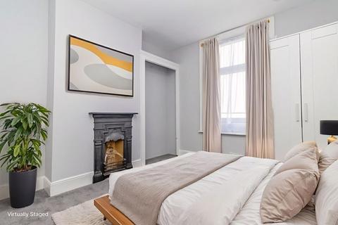 3 bedroom terraced house for sale, Carisbrooke Road, Southsea