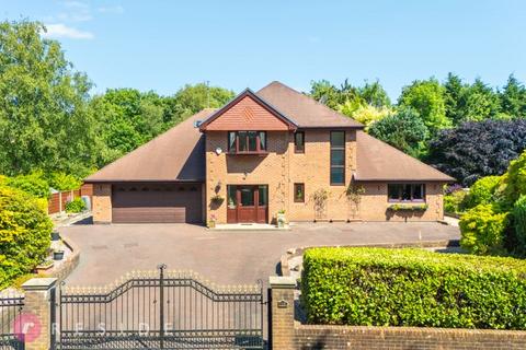 3 bedroom detached house for sale, Meadowcroft Lane, Rochdale OL11