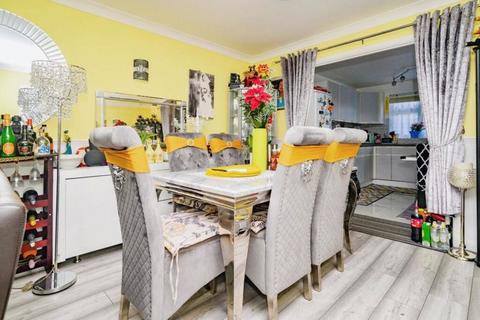 35 Ashfield Way, Luton, LU3 2UN