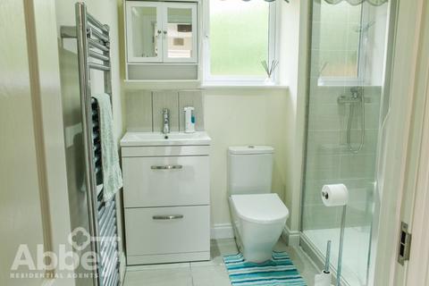 42 Tennant Grove, Neath, SA10 6ES