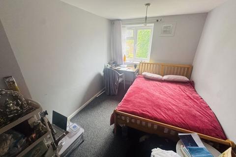 14 Keir Hardie Way, Hayes, UB4 9JF