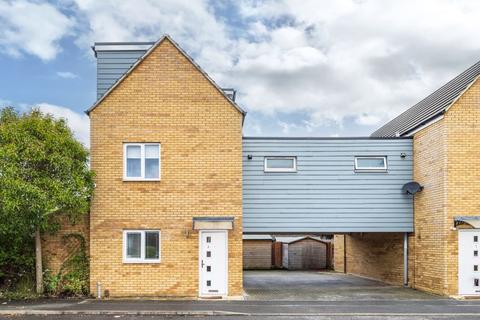 6 Browne Willis Close, Bletchley, Milton Keynes, MK2 2LJ