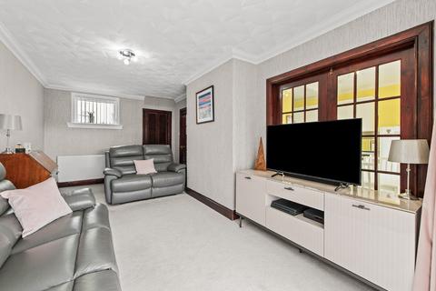 15 Beech Road, Bathgate, EH48 1LX