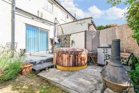 14 Coronation Close, Bexley, DA5 1EA