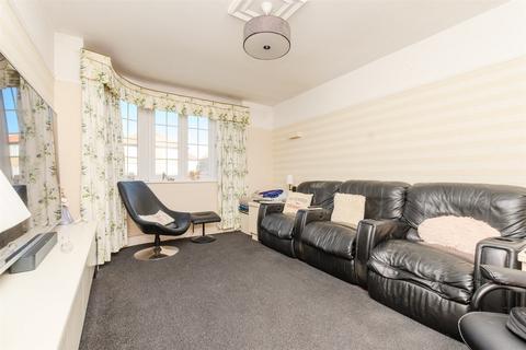 14 Coronation Close, Bexley, DA5 1EA