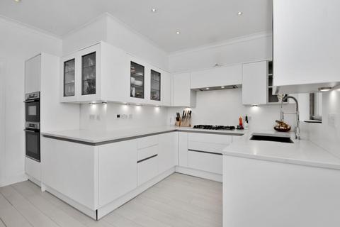 undefined, Silverleigh Road, Thornton Heath, CR7