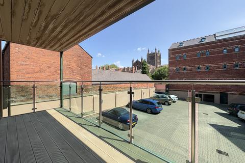 undefined, Hereford HR4