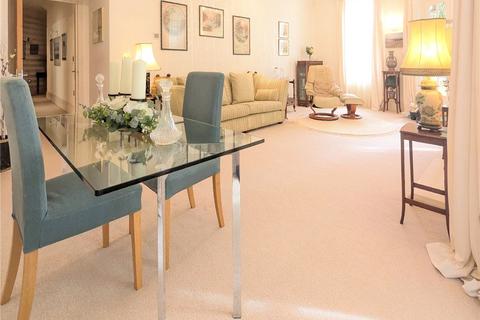 3 bedroom apartment for sale, West Overcliff Drive, Bournemouth, BH4