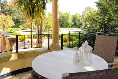 3 bedroom apartment for sale, West Overcliff Drive, Bournemouth, BH4