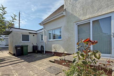 3 bedroom bungalow for sale, Bryn Marchog, Porthyfelin, Holyhead, Isle of Anglesey, LL65