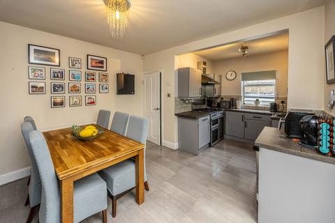 60 Daisy Road, Brighouse, HD6 3SX