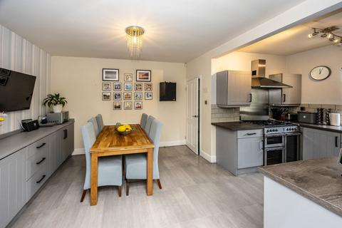 60 Daisy Road, Brighouse, HD6 3SX