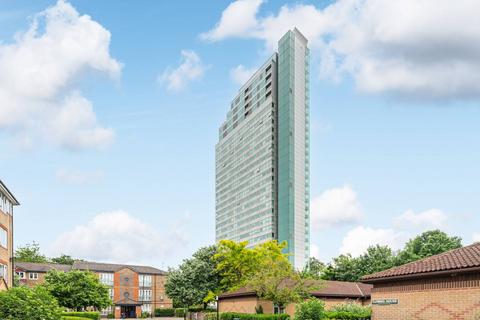 2 bedroom flat to rent, Aragon Tower, Rotherhithe, London, SE8