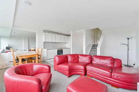 2 bedroom flat to rent, Aragon Tower, Rotherhithe, London, SE8
