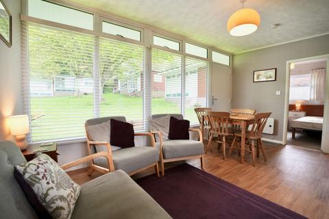 2 bedroom chalet for sale, Kings Chalet Park, Overstrand Road, NR27