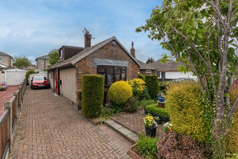 2 bedroom bungalow for sale, Kings Drive, Bradford, West Yorkshire, BD2