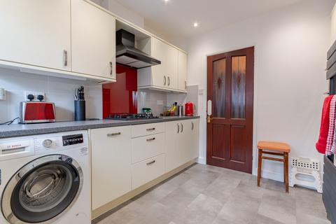 2 bedroom bungalow for sale, Kings Drive, Bradford, West Yorkshire, BD2