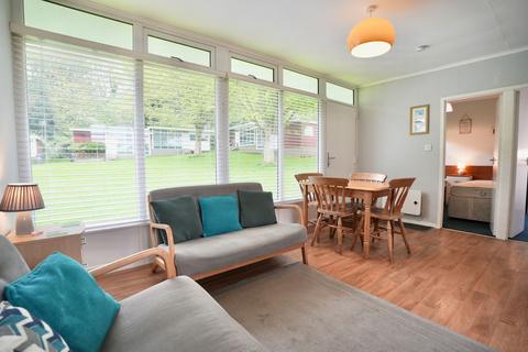 2 bedroom chalet for sale, Kings Chalet Park, Overstrand Road, NR27