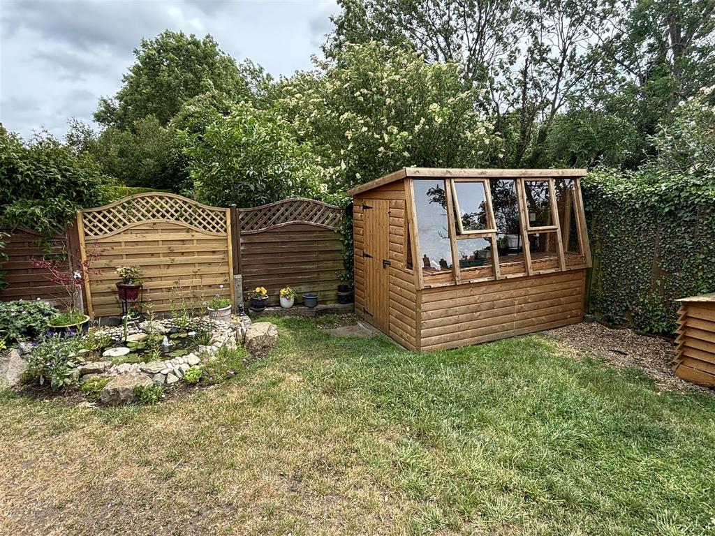 Potting Shed.JPG