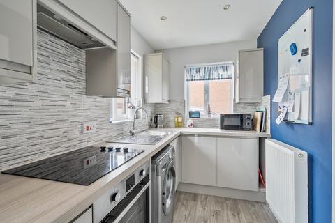 2 bedroom bungalow for sale, Monmouth Way, Honiton, Devon, EX14