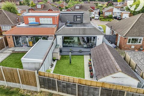 10 Foxwood Way, Longfield, DA3 7LD