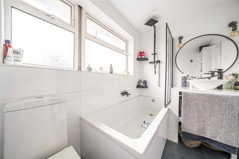8 Bradshaw Close, Windsor, SL4 5PS