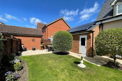 4 bedroom detached house for sale, Temple Way, Rayleigh, Essex, SS6