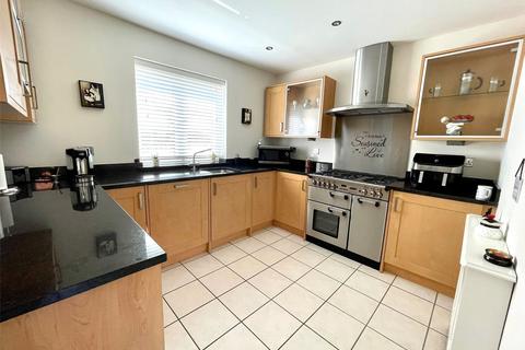 4 bedroom detached house for sale, Temple Way, Rayleigh, Essex, SS6