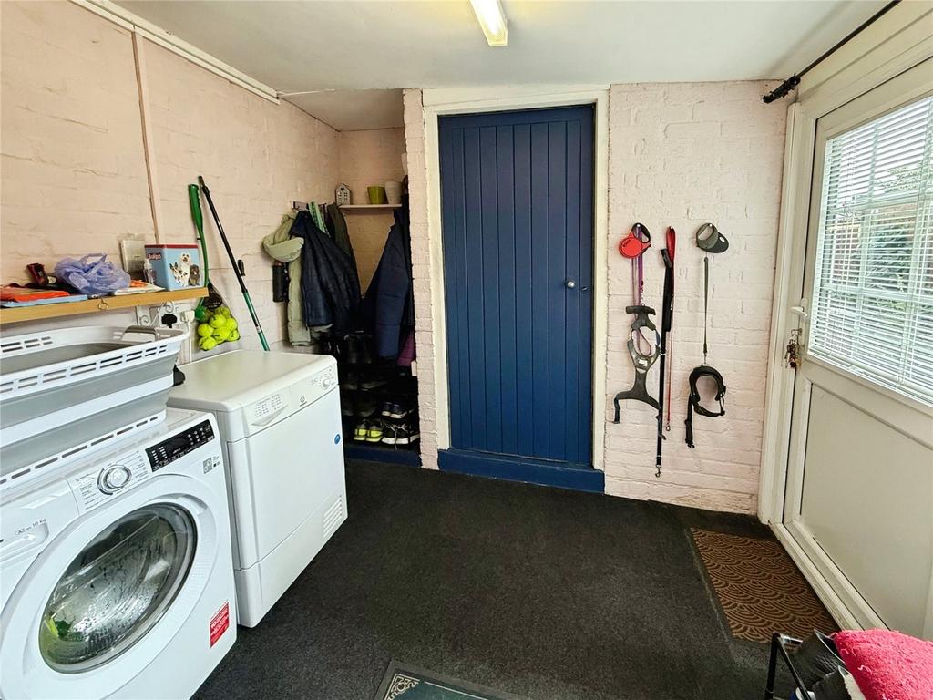 Porch/Utility