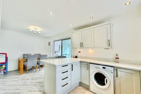 3 Springfield Avenue, Swanley, BR8 8AX