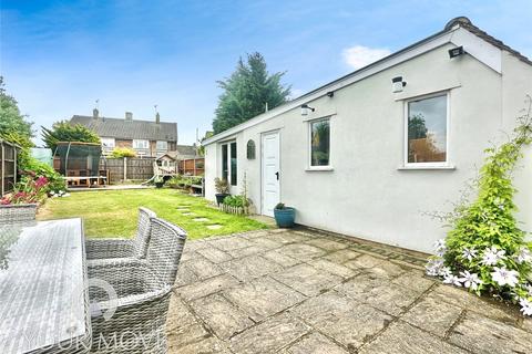 3 Springfield Avenue, Swanley, BR8 8AX